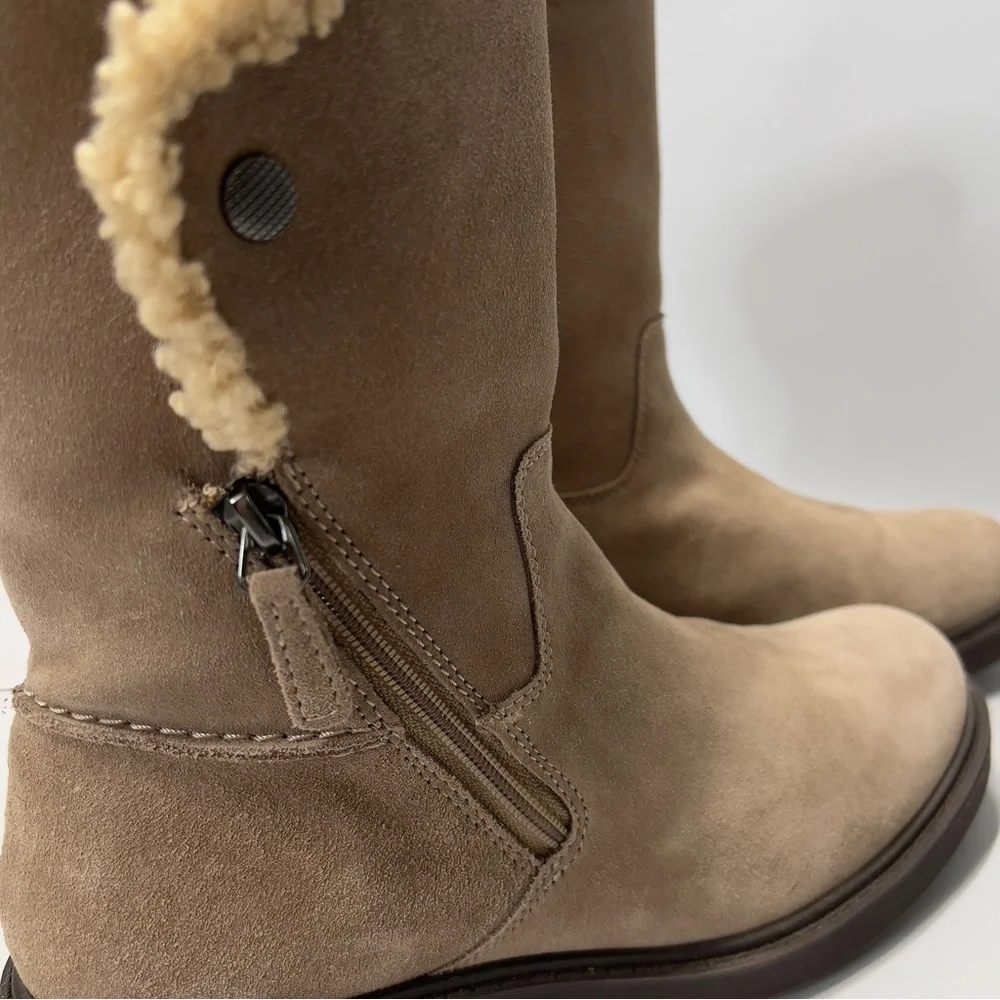 CLARKS Sherpa lined Suede Winter Outdoor Boot